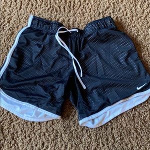 Good condition women’s Nike shorts